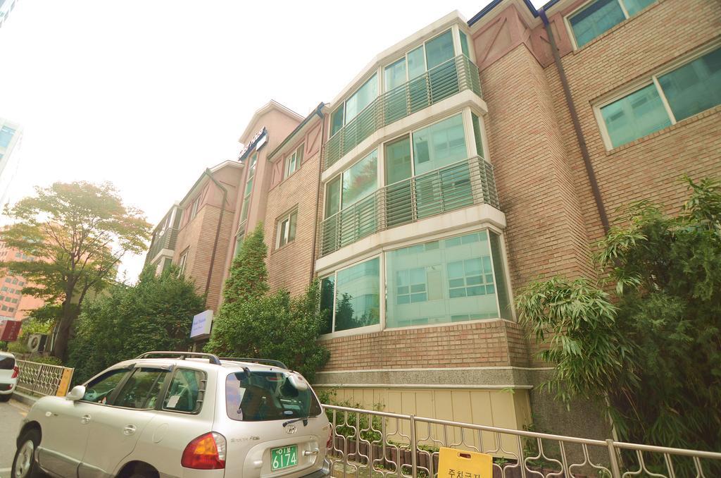 Kimchee Downtown Guesthouse Seoul Exteriör bild